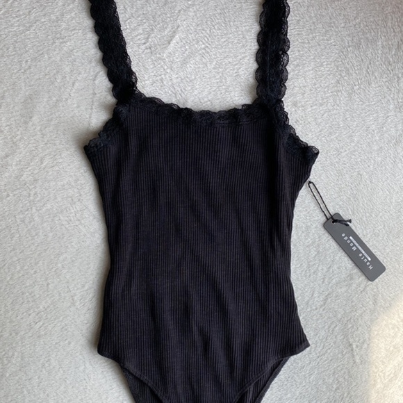 Chic & Trendy NWT Black Bodysuit by Haute Monde | Size Large (Juniors) - Picture 2 of 2